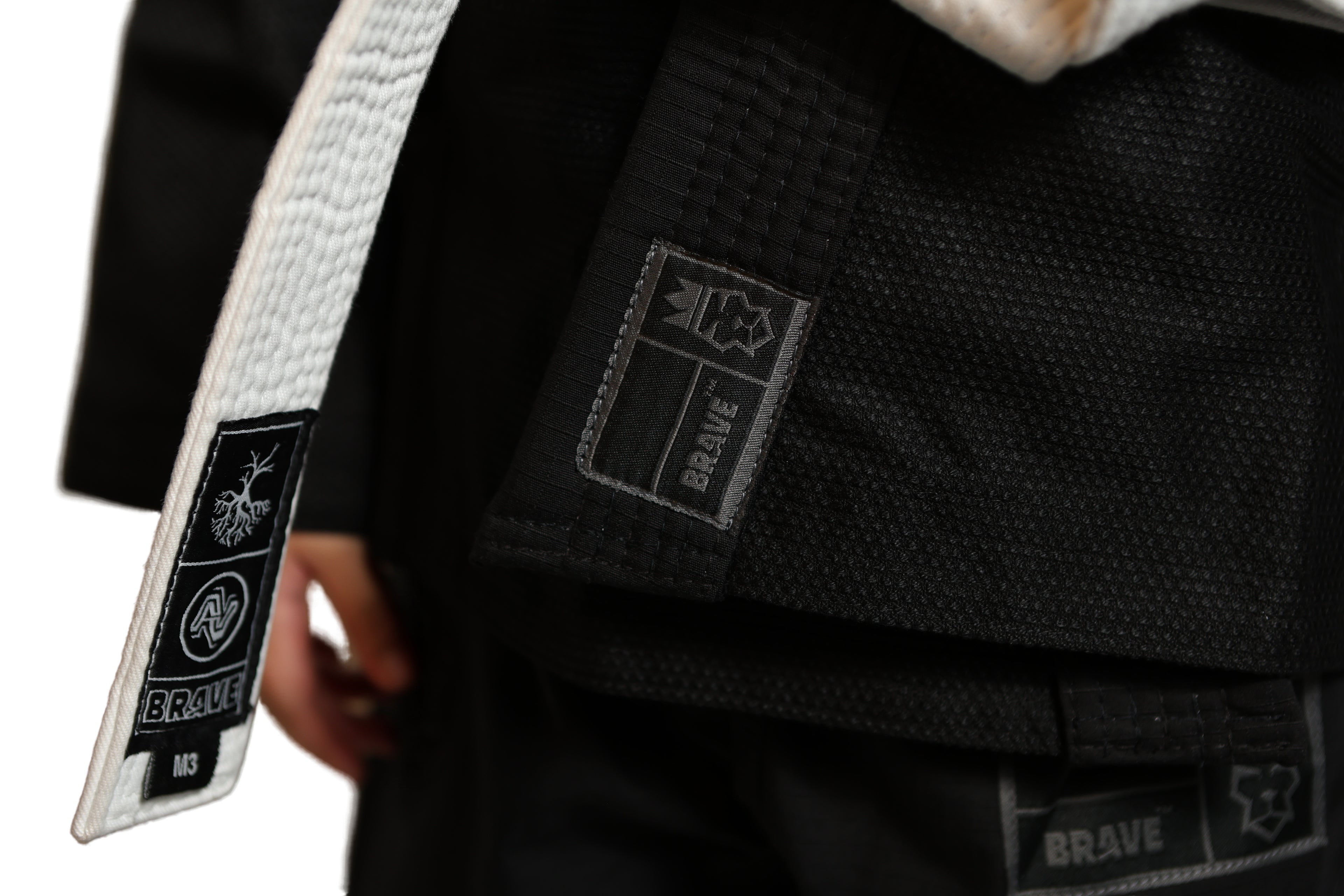 Be Water kids Gi - Black on Black