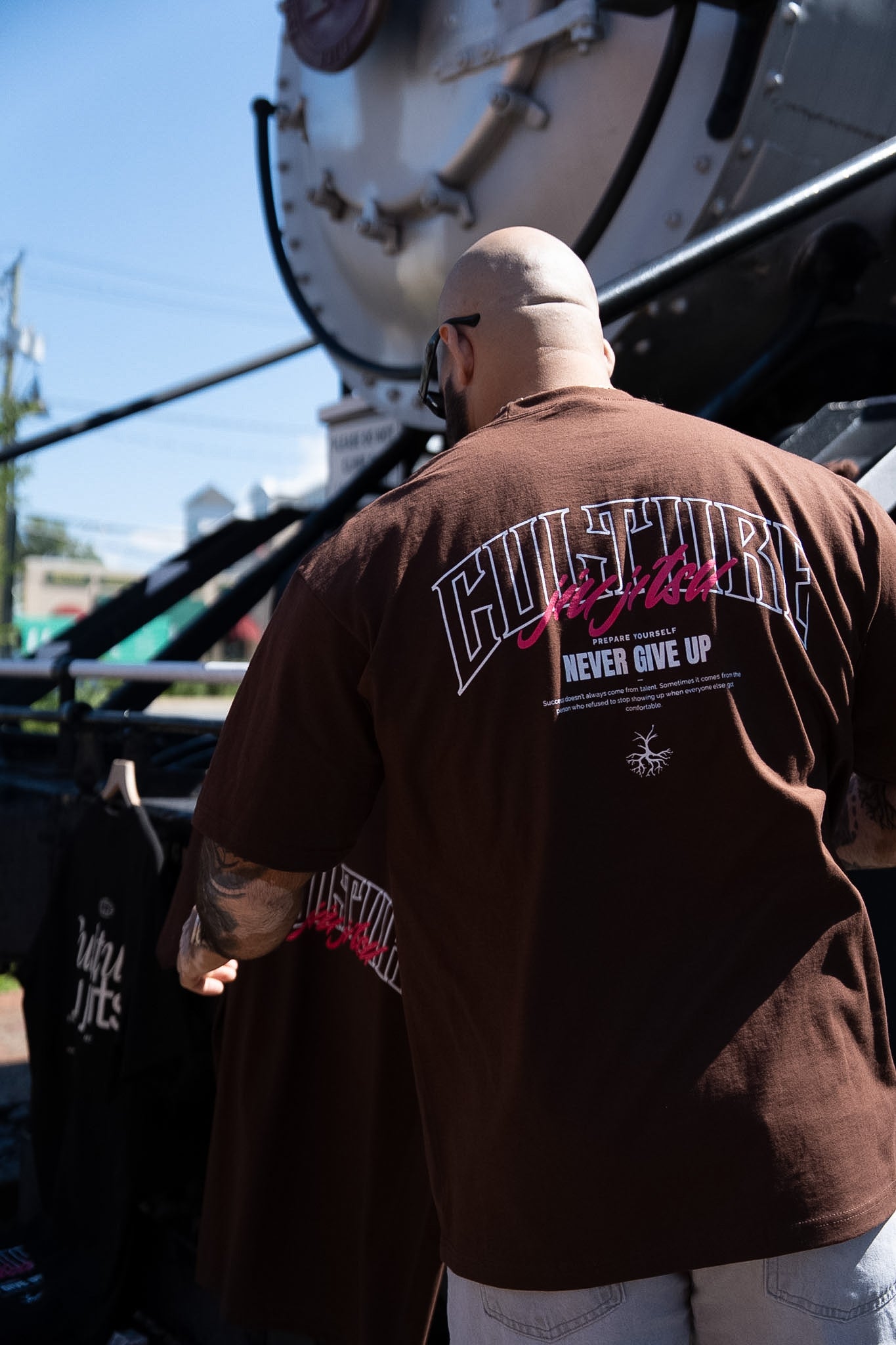 NEVER GIVE UP COJ SHIRT