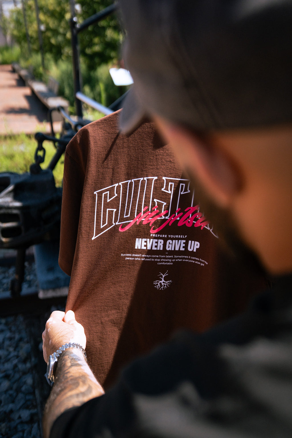 NEVER GIVE UP COJ SHIRT